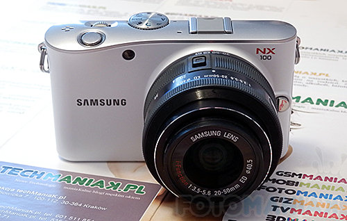 samsung-nx100-frontpage1b