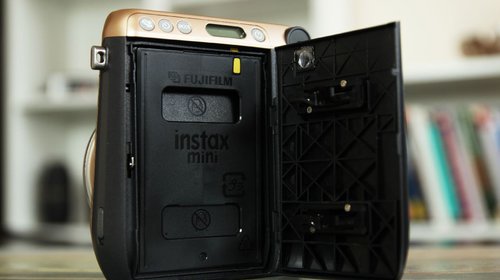 Fujifilm Instax Mini 70/fot. fotoManiaK.pl