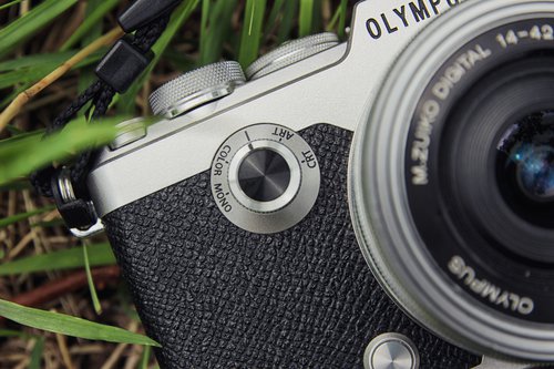 Olympus PEN-F/fot. fotoManiaK.pl