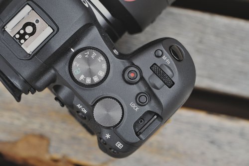 Canon EOS R6/fot. fotoManiaK.pl