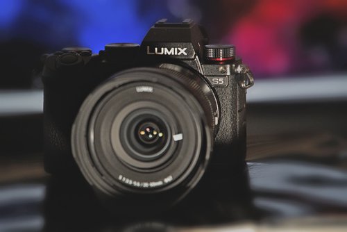 Panasonic Lumix S5/fot. fotoManiaK.pl