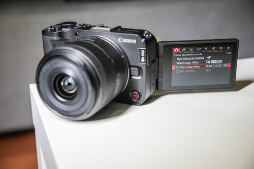 Canon EOS R50 V